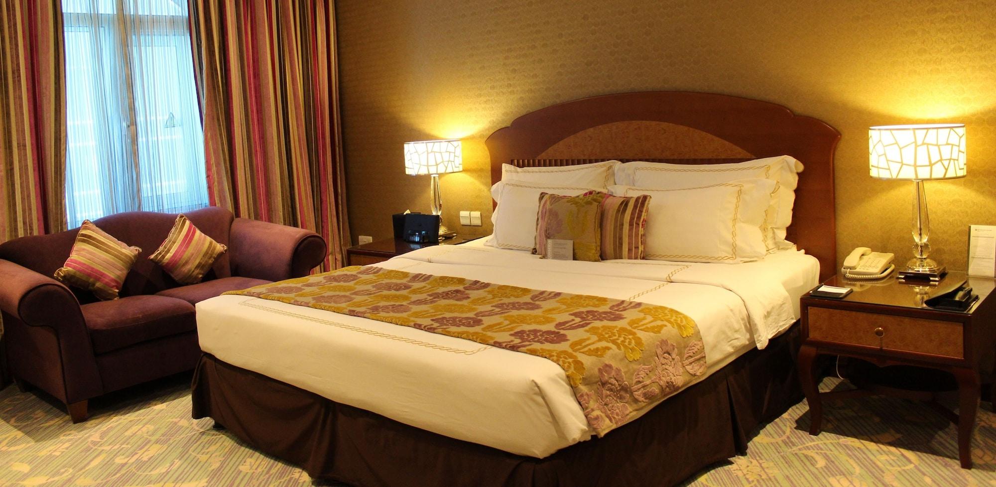 Grand Regency Doha, Trademark Collection By Wyndham 5* Doha