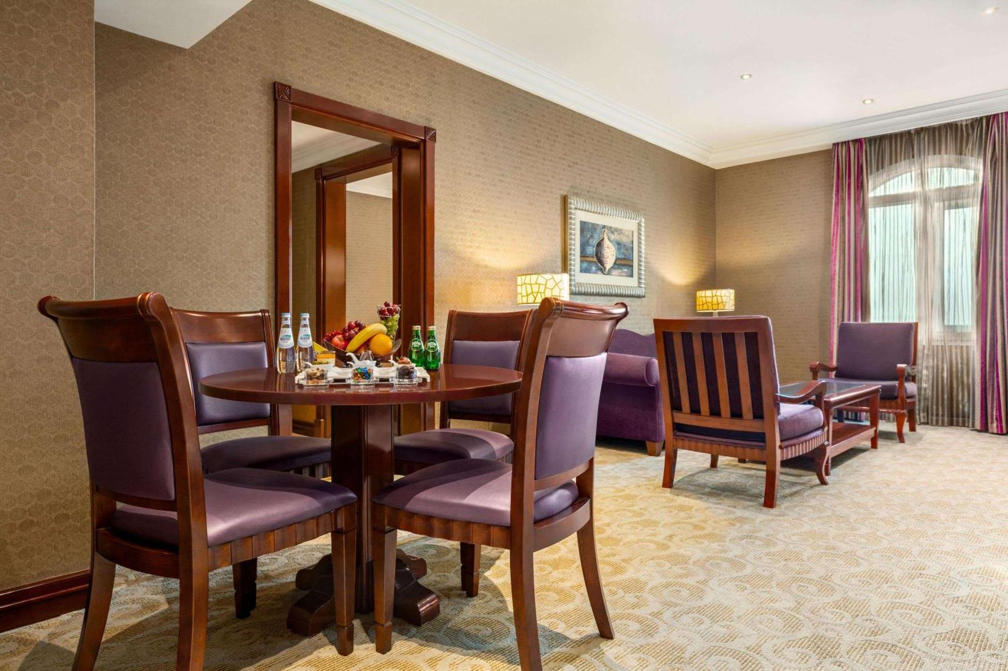 Grand Regency Doha, Trademark Collection By Wyndham Hotel 5*