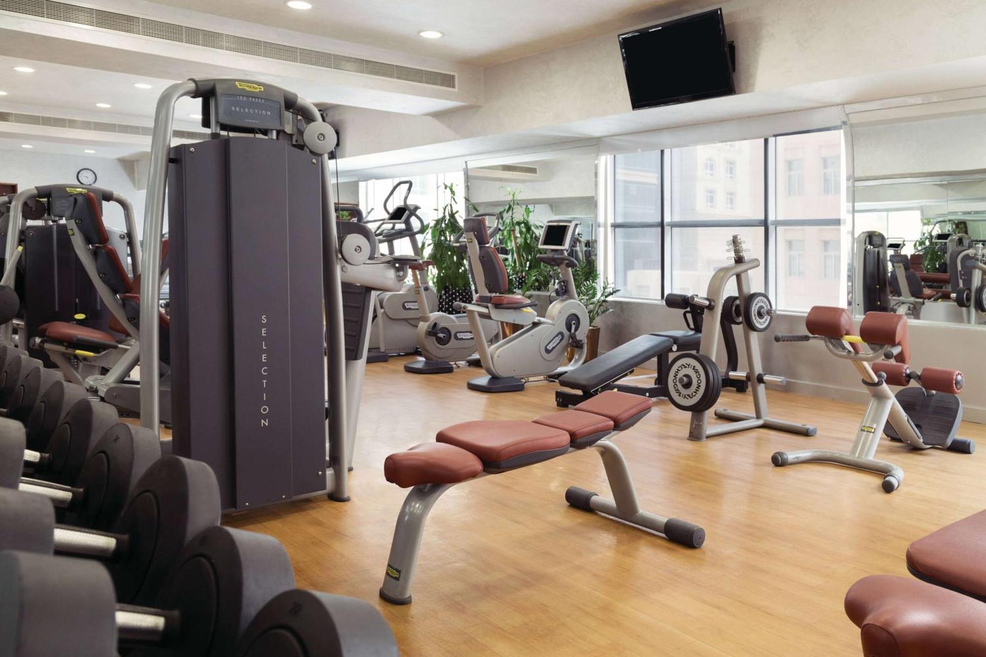 Wyndham Grand Regency Hotel 5*