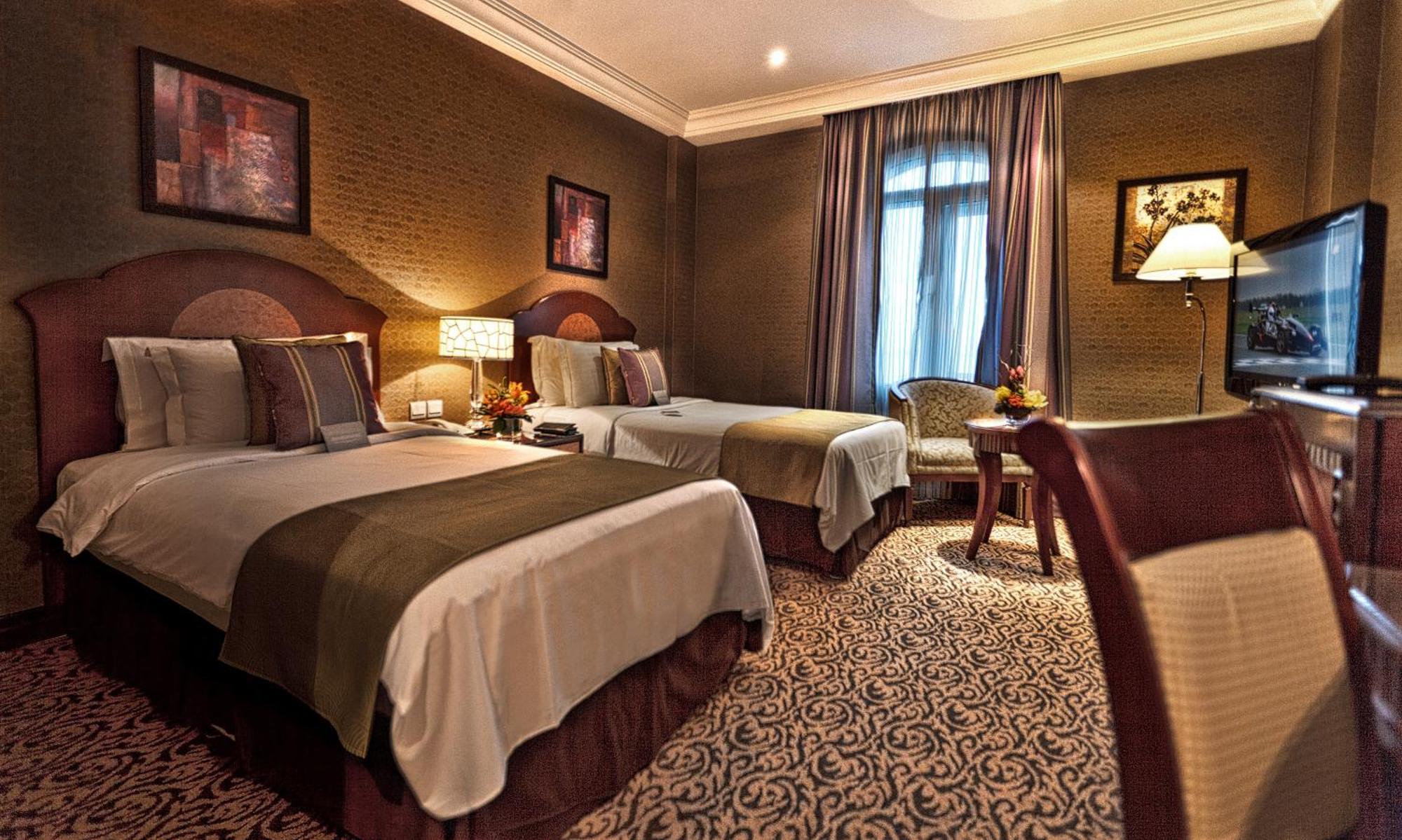 Hotel Wyndham Grand Regency