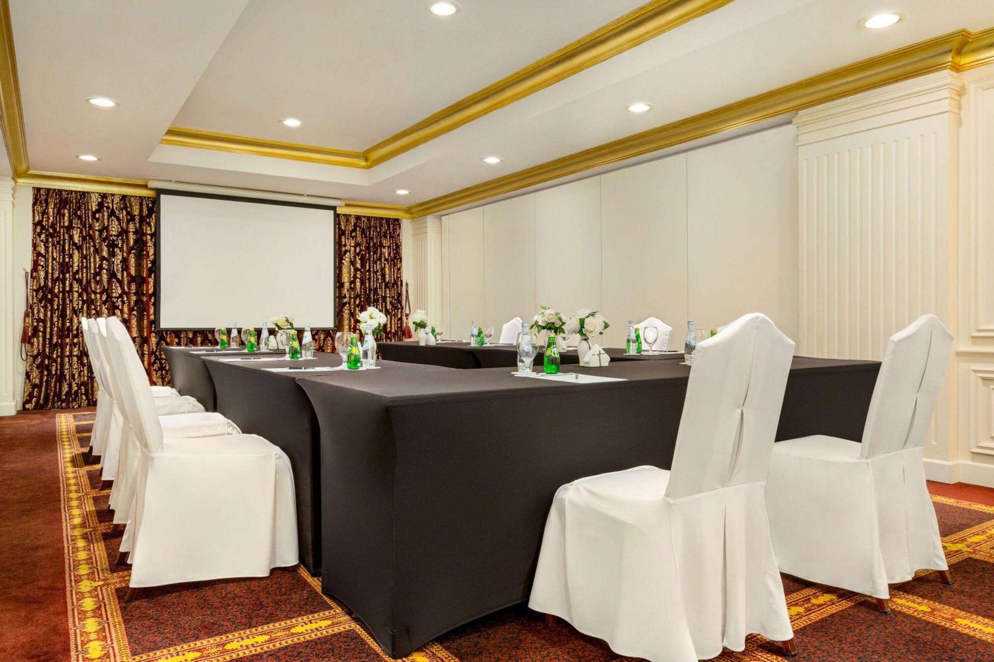 Wyndham Grand Regency Doha